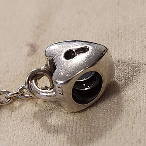 Authentic Pandora Key to My Heart Charm Retired - Picture 4 of 6
